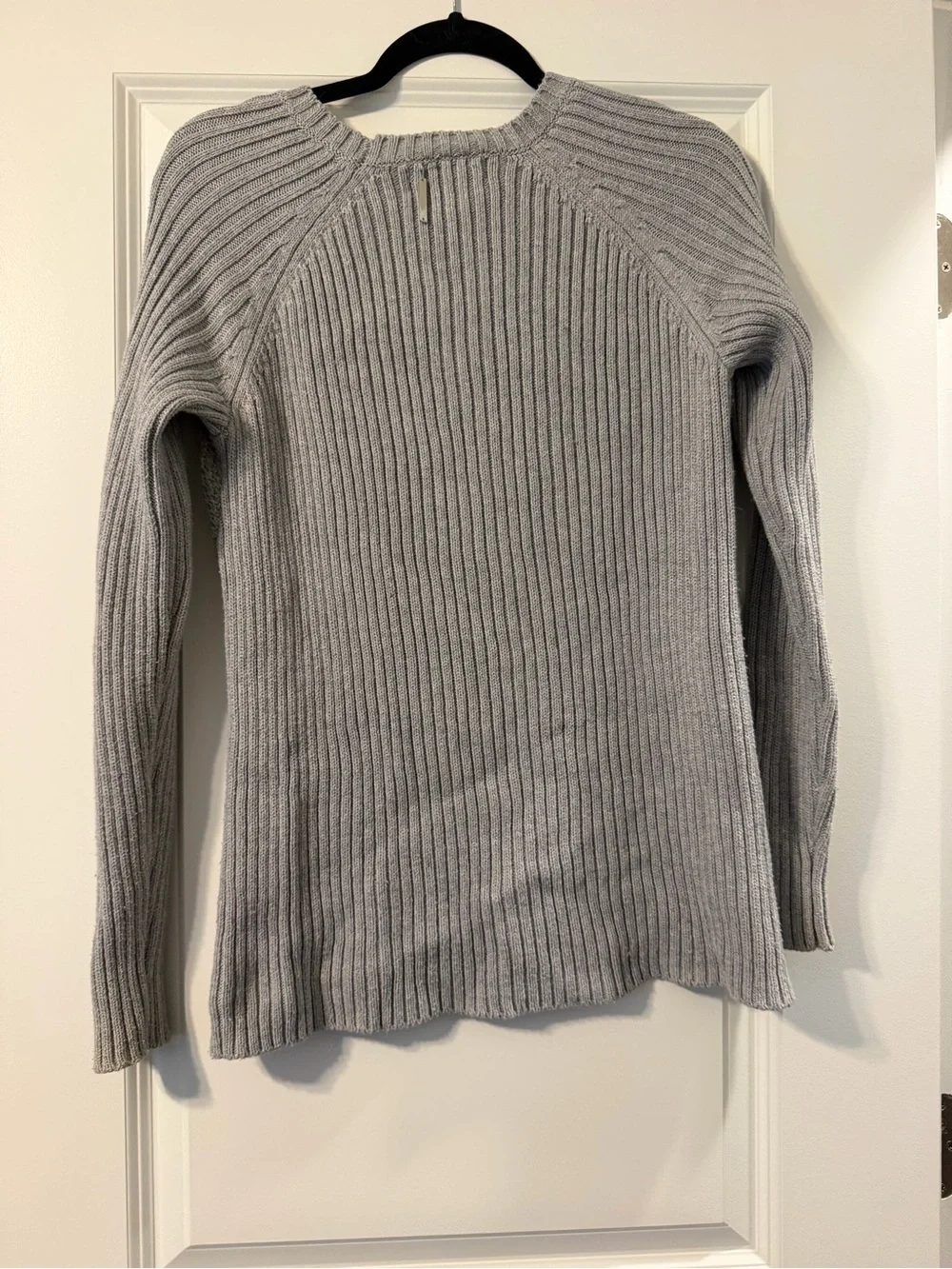 Michael Kors Gray Cable Knit Crewneck Sweater